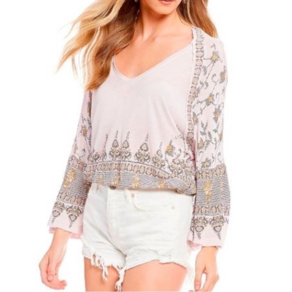 New! FREE PEOPLE Lilac Medallion Print Top - Picture 3 of 5